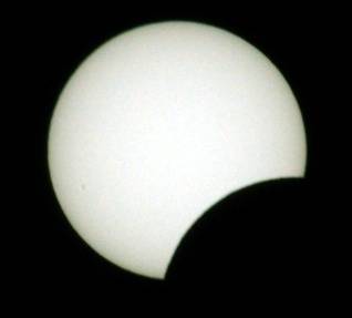 Simulación del momento máximo del eclipse desde Barcelona.