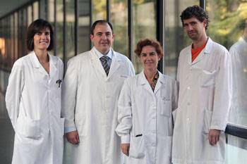 Los investigadores Diana Ansorena, Iñigo Navarro, Iciar Astiasarán y Mikel García-Iñiguez, autores del estudio.
