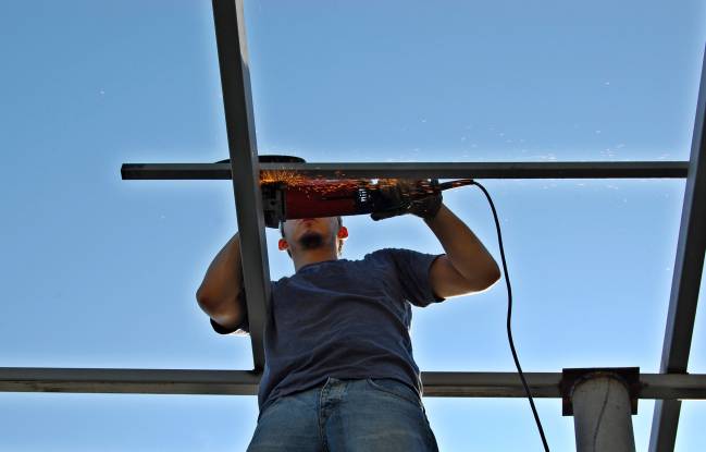 hombre trabajando