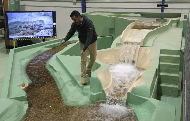 El laboratorio de hidráulica que Iberdrola tiene junto a la presa de Ricobayo (Zamora)