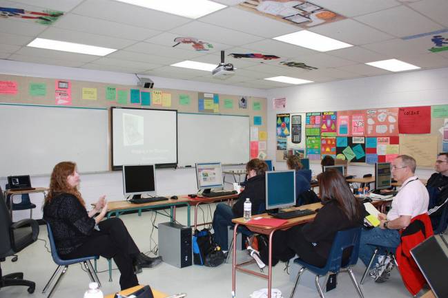 La formación continua en TIC ayuda a los profesores a mejorar sus competencias digitales. / Danny Nicholson.