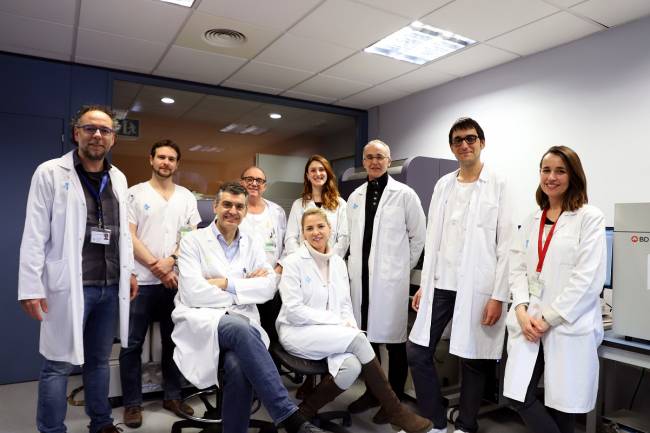 Investigadores en el laboratorio