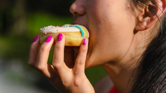 Las personas con este defecto prefieren menos los alimentos a medida que aumenta su contenido en esta sacarosa