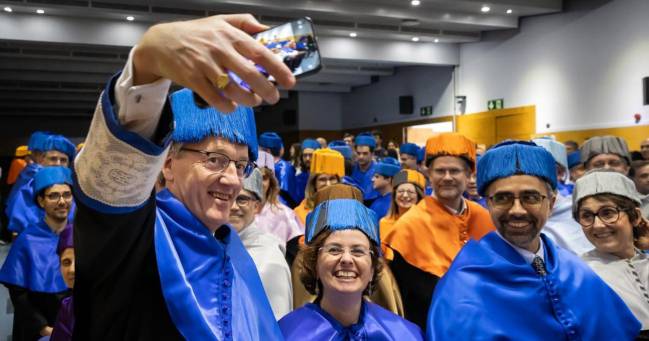 El nobel D.W. MacMillan investidura como doctor honoris causa en la Universidad Ramon Llull 