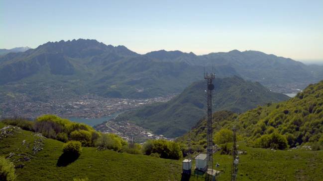 Antena de telecomunicaciones