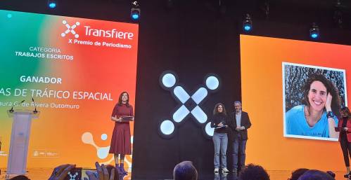 Laura G. Rivera es la ganadora del Premio Transfiere en la categoría de 'Pieza informativa en medios escritos'. / Foro Transfiere