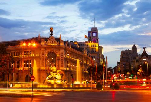 plaza de cibeles en el atarceder
