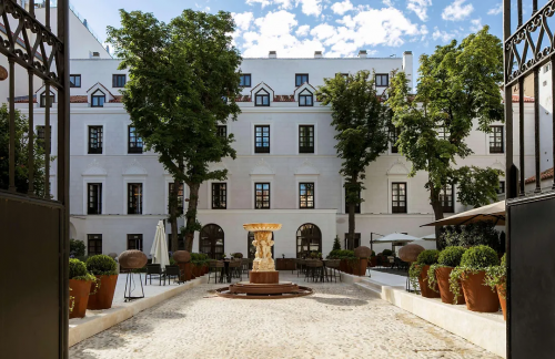 Hotel en edificio histórico
