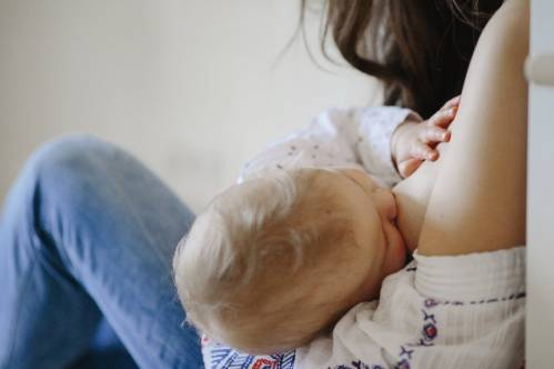 madre con su bebé