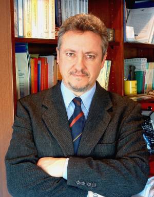 Miguel Santamaría Lancho. Imagen: UNED.