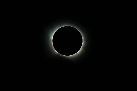 Así se ha visto el eclipse solar total desde España