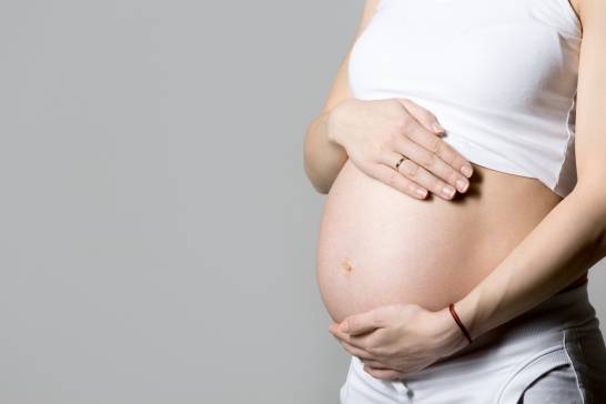 ¿Reciben muchas mujeres una atención irrespetuosa durante y después del parto?