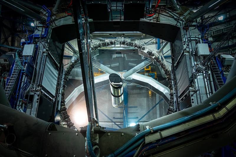 Los espejos de 8,2 m de los telescopios del VLT. / Alejandro Muñoz