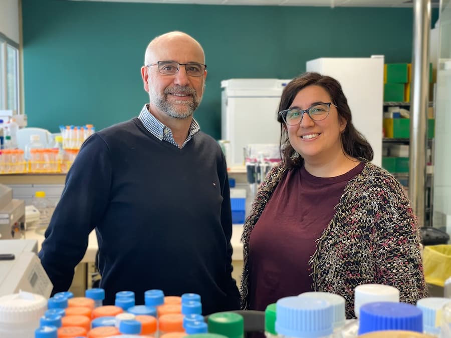Maria Salgado y Javier Martinez-Picado, investigadores españoles de este trabajo. / IrsiCaixa
