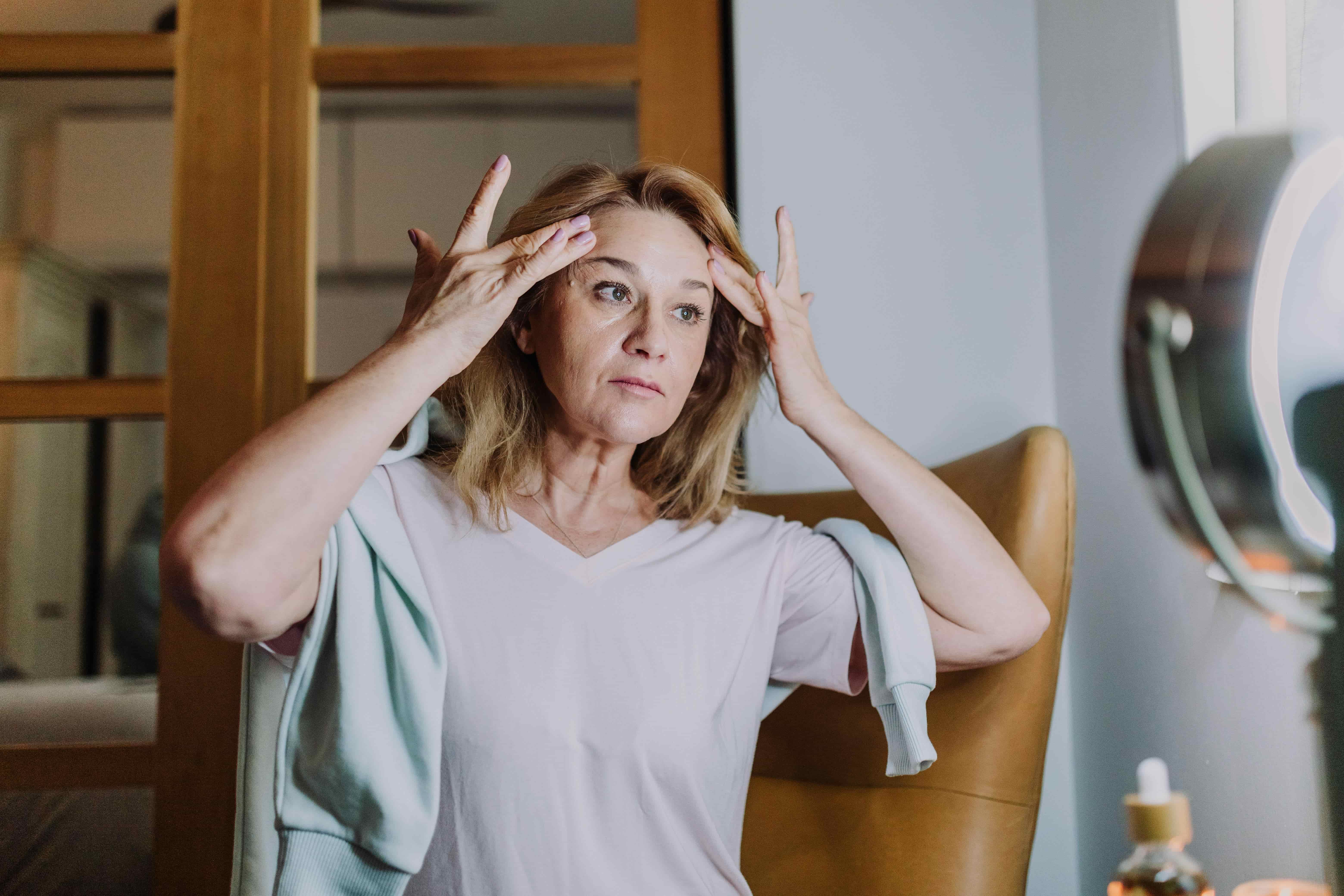 Identifican con IA genes del envejecimiento desigual de órganos reproductivos en la menopausia
