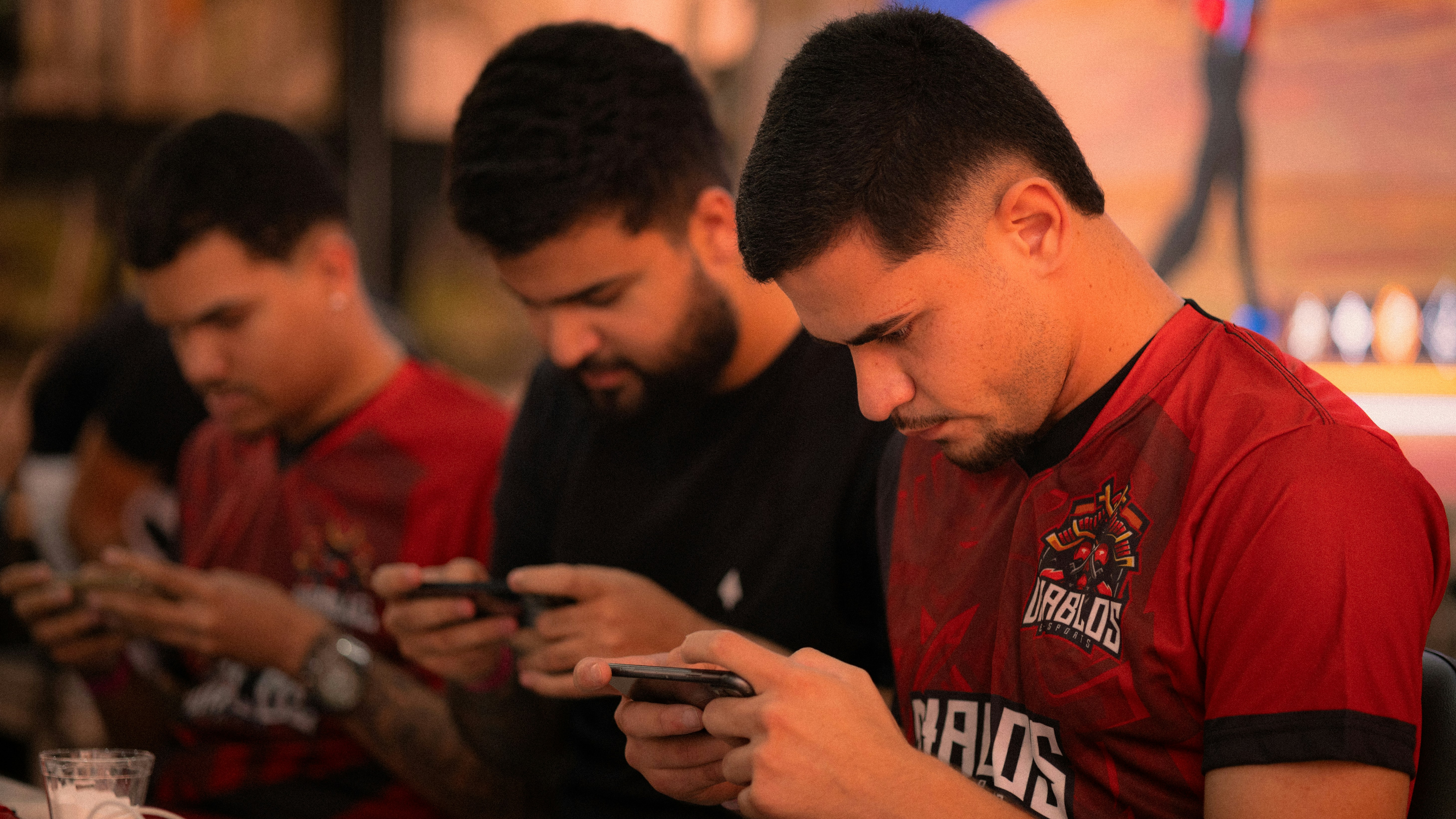 ¿Se debe prohibir la publicidad de apuestas en el deporte?